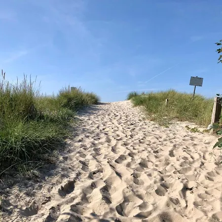 Strandhaus Jonathan 1 شقة