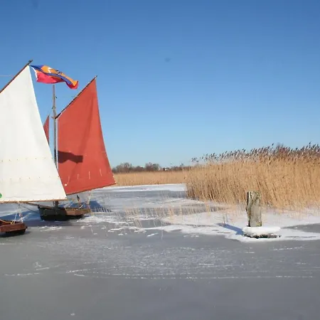Strandhaus Jonathan 1 * فاستروم