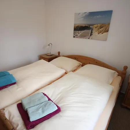 Strandhaus Jonathan 1 فاستروم