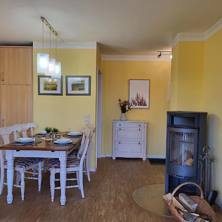 Strandhaus Jonathan 1 *